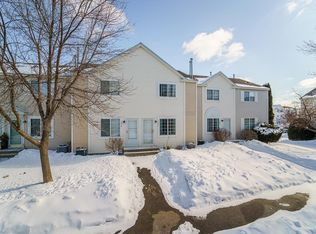 9066 Scarlet Globe Dr, Eden Prairie, MN 55347