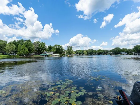 908 13th Ave SE, Forest Lake, MN 55025
