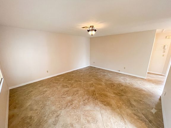 3rd image of 1102 Elmwood St APT G
