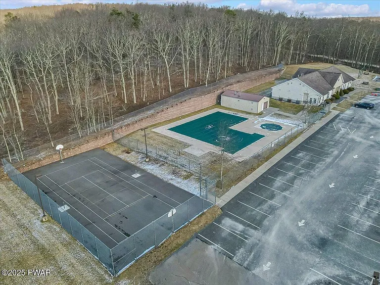 502 Carrock Way — Photo 39