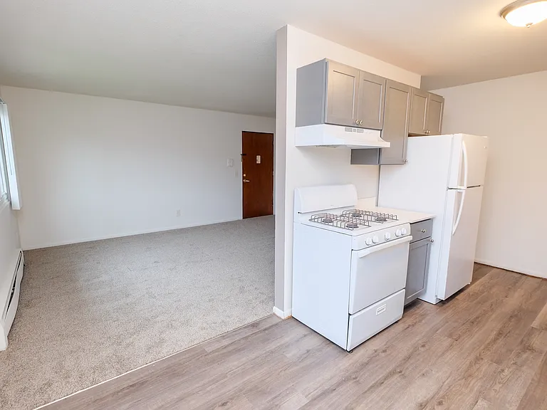 Trentwood Apartments — Photo 46