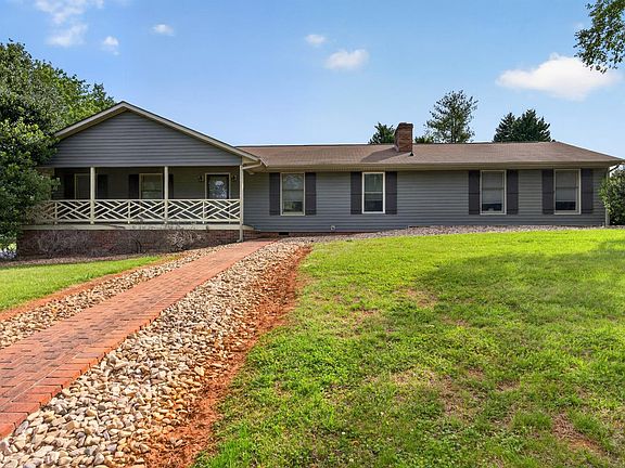2nd image of 414 Holly Hills Dr