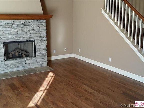 5th image of 12516 E 88th St