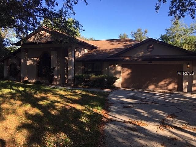 1st image of 4594 Yorkshire Ln