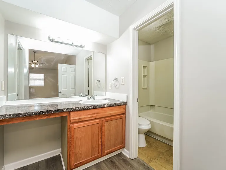 6164 Saint Christophers Ct — Photo 11
