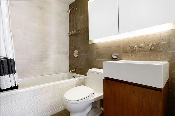 Rented by Compass | media 21