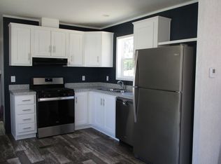 42 Monarch Ave, Washington, PA 15301
