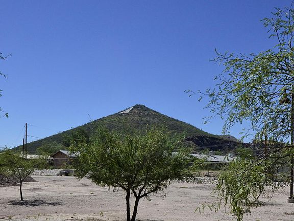 5th image of 225 S Avenida Del Palo Fierro