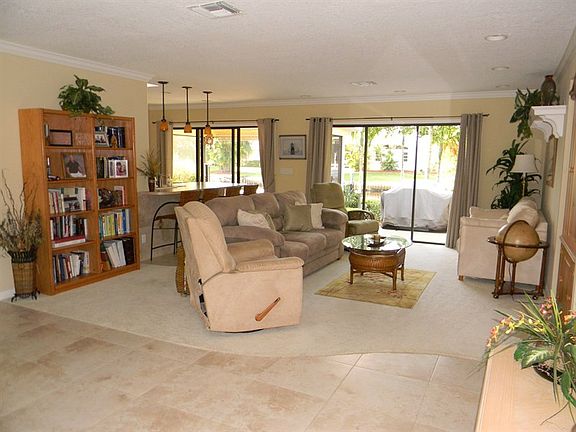 5th image of 1422 SW Eagle Nest Way