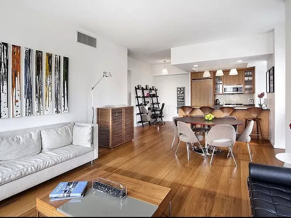 205 E 59th St APT 20C, New York, NY 10022