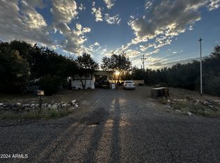 16038 S Rodeo Dr, Mayer, AZ 86333