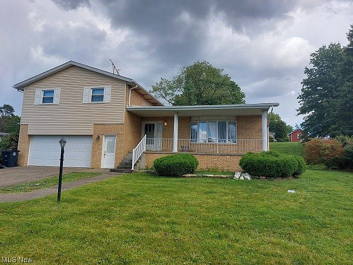 1st image of 4502 Fairway Dr