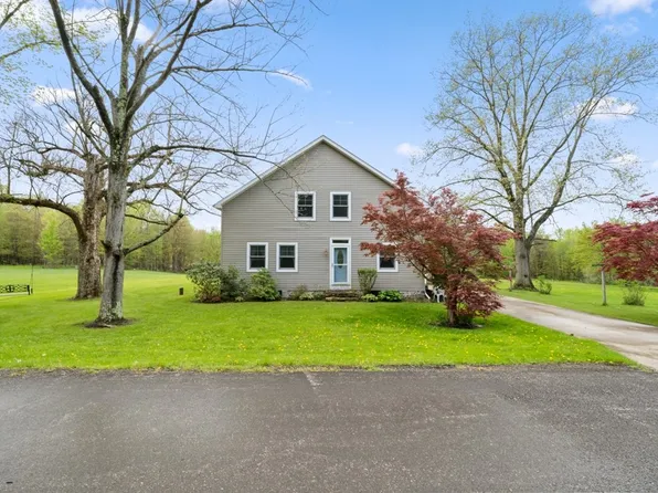 8460 Orr Rd, Girard, PA 16417