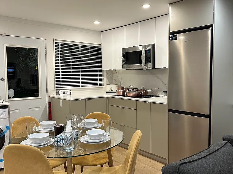 810 Burley Dr #13 — Photo 5