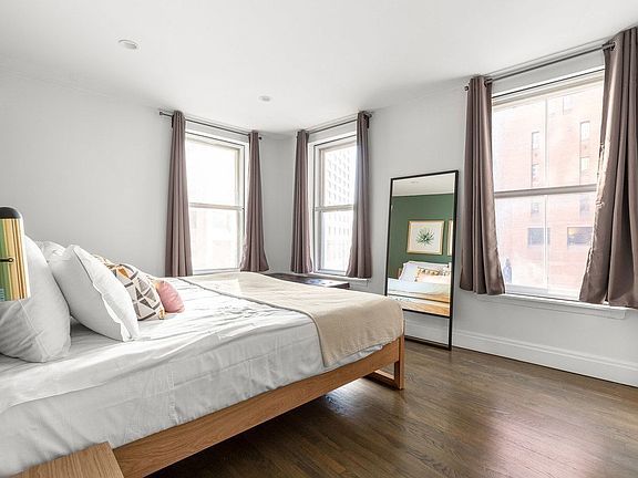3rd image of 66 Pearl St #303E