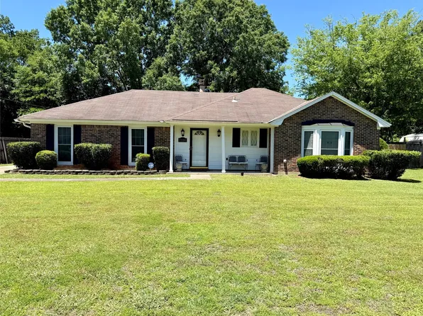 2256 Semmes Dr, Montgomery, AL 36106