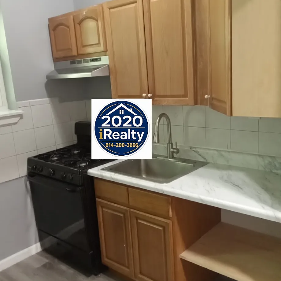 1 bed, 750 sqft, $2,400 — Photo 4