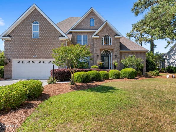 2835 Inverness Cir SE