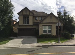 49 Hollyleaf Way, Novato, CA 94949