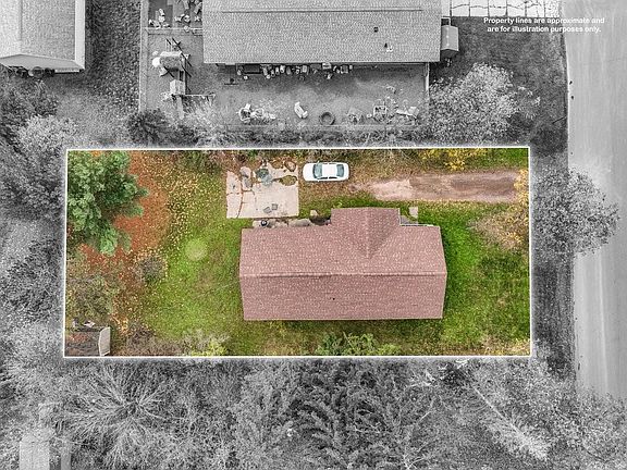 3rd image of 713 Morrison Street