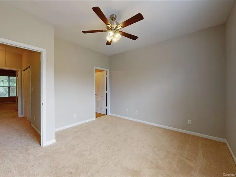 15250 Coventry Court Ln — Photo 19