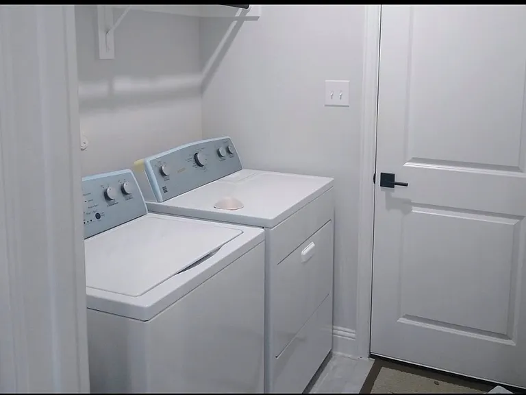 2821 Woodland Ct — Photo 10