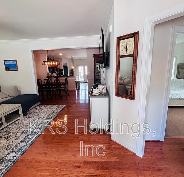 229 Quarterpath Rd — Photo 3