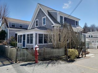 34 Pleasant St #3, Provincetown, MA 02657