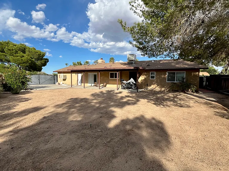 201 Kimberly Ln — Photo 6