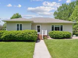 1200 Prospect Blvd, Waterloo, IA 50701