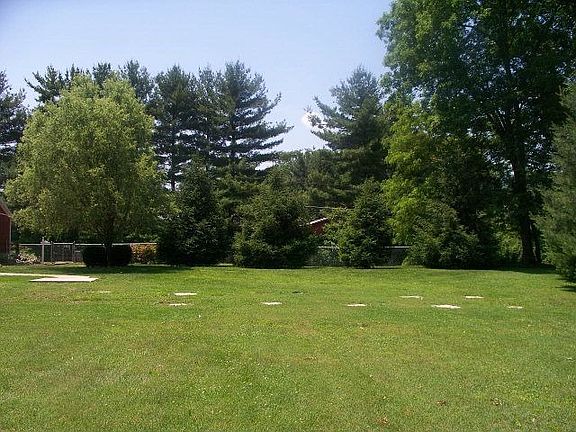 4th image of 341B Tipton Ln