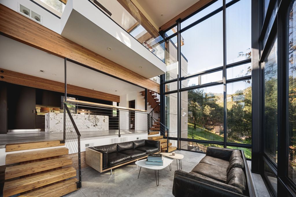 2315 Live Oak Meadows Rd, Malibu, CA - More