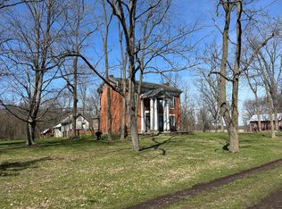 17785 Hengstler Rd, Wapakoneta, OH 45895