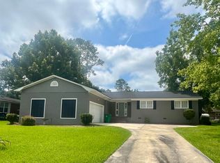 111 Fairway Dr, Valdosta, GA 31605