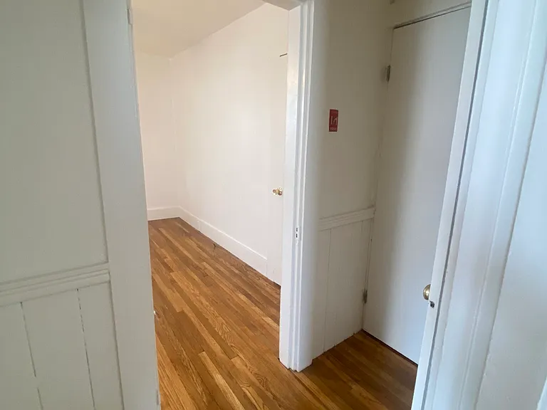 Wade Pl — Photo 9