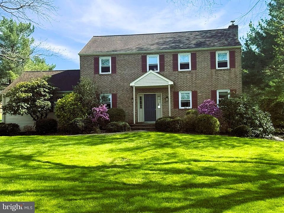 1st image of 3 Owenwood Dr