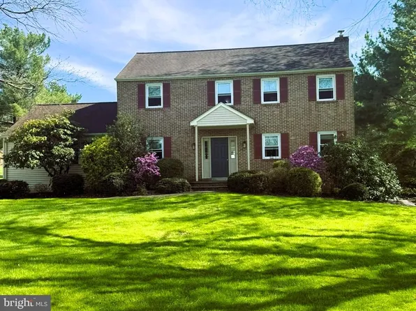 3 Owenwood Dr, Lincoln University, PA 19352