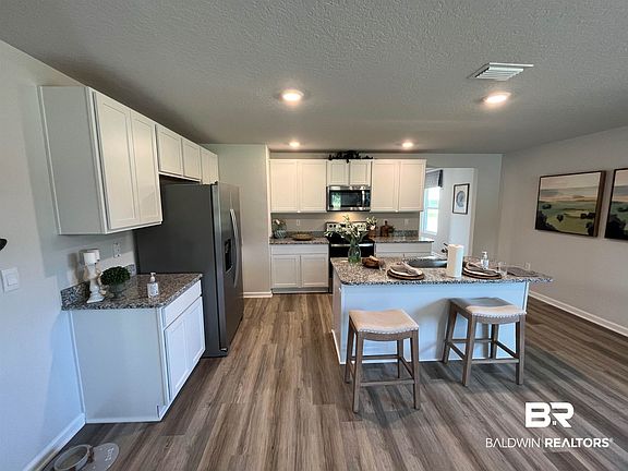 5th image of 8768 Summer Bay Ln