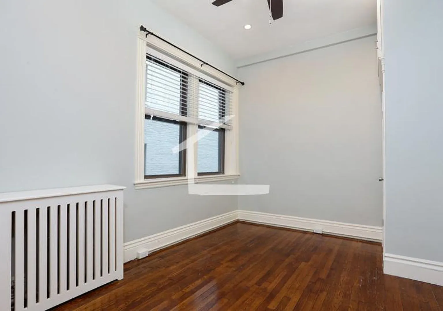 Nice 2 bed near Berklee — Photo 4