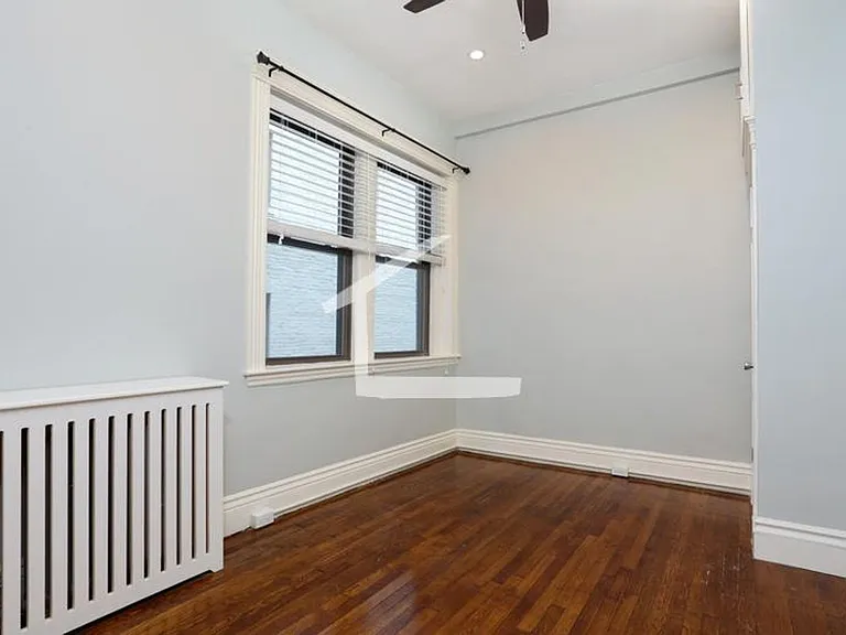 52 Charlesgate E #33 — Photo 4