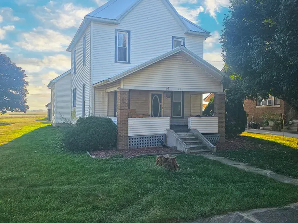 103 S Harrison Ave, Stanford, IL 61774