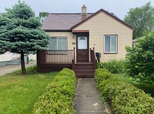 320 W Sonoma Ave, Hazel Park, MI 48030