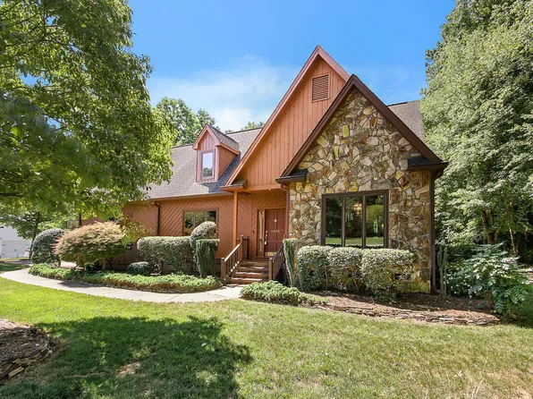 1605 E Hardscrabble Dr, Hillsborough, NC 27278