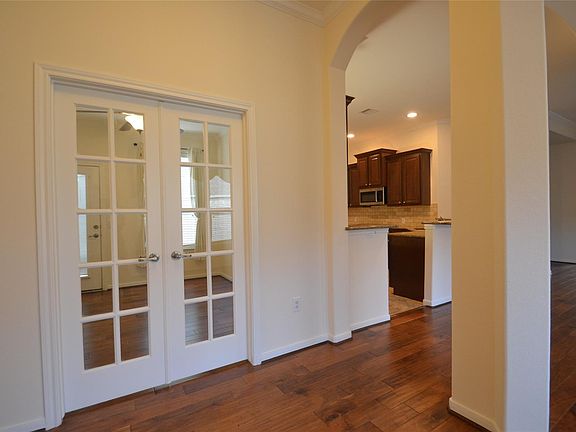 5th image of 1227 N Riviera Cir