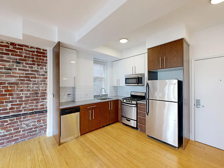 540 Leavenworth Street — Photo 33