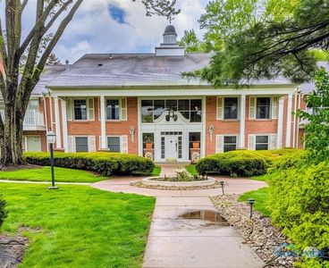 5679 Monroe St Unit 210, Sylvania, OH, 43560