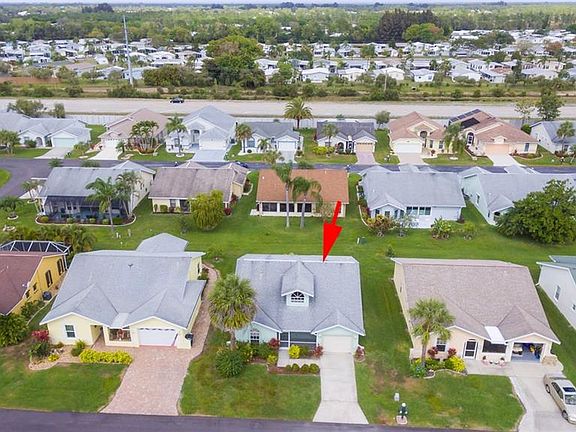 4th image of 17866 Acacia Dr