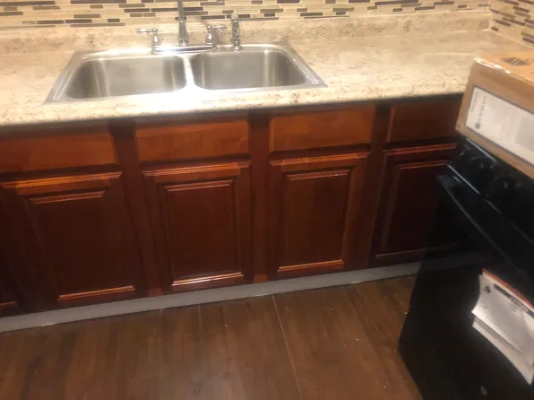 55 Stevens Avenue image 9 of 16