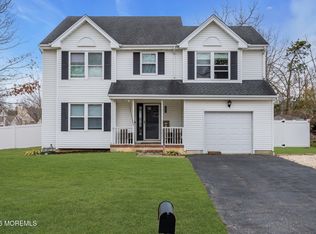 1033 Cutlass Avenue, Manahawkin, NJ 08050