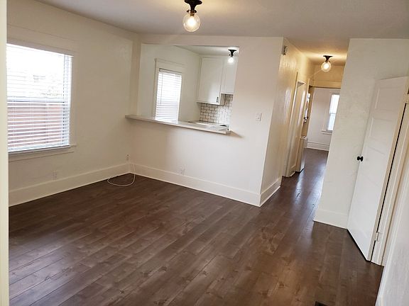 3rd image of 2701 E 10th St #2701
